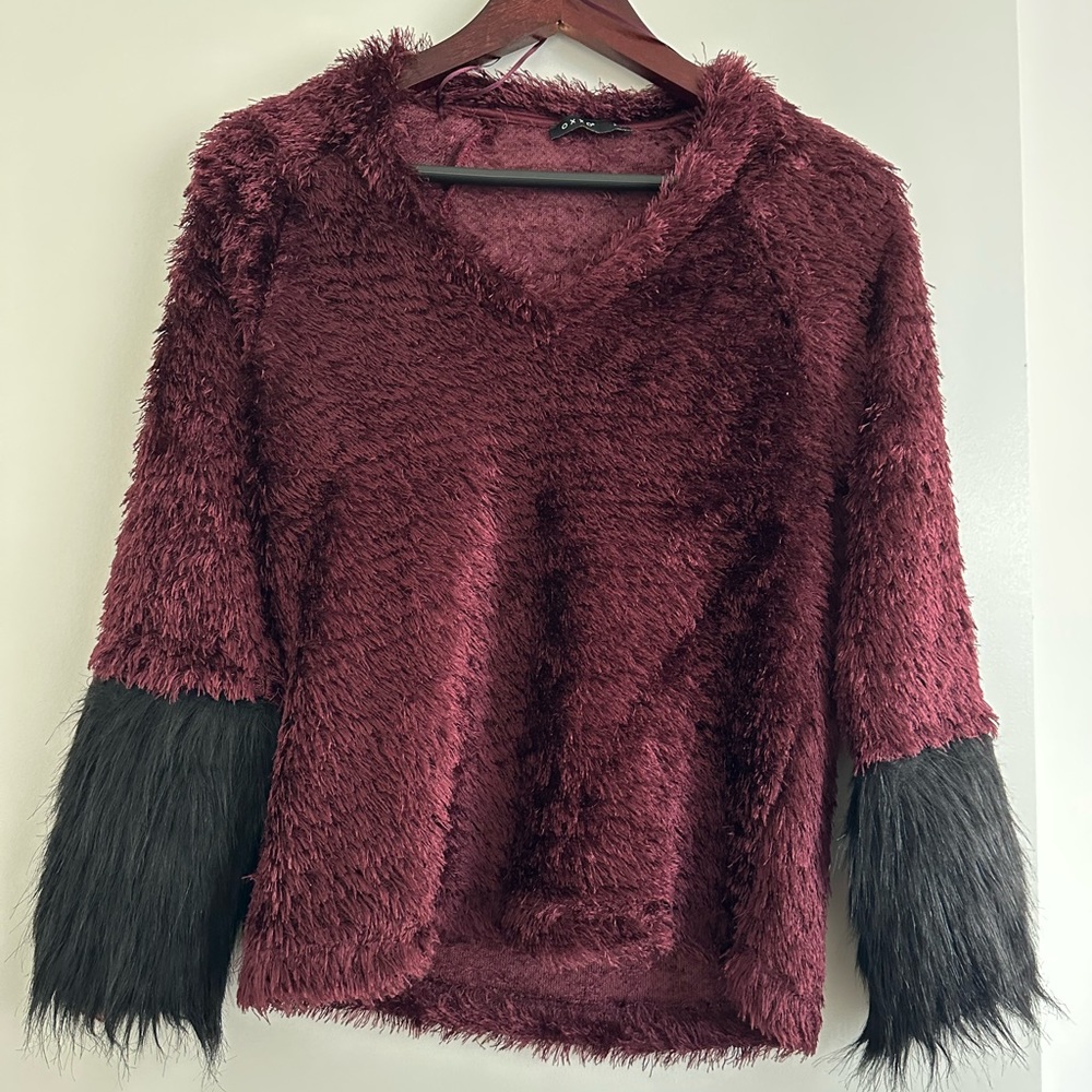 Maroon Fur Top / Going out top